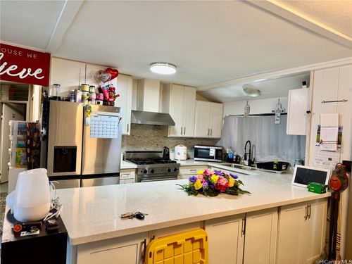 86-46 Analipo St, Waianae, HI, 96792-3008 | Card Image