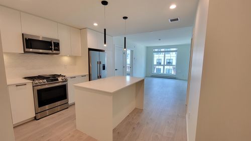 215-8380 200a Street, Langley, BC, V2Y3S5 | Card Image