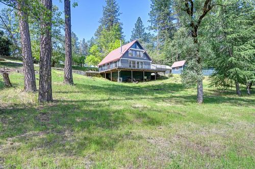 940 Pine Hill Road, Colfax, CA, 95713 | Card Image