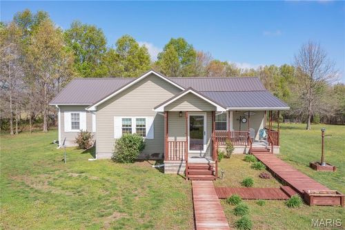 1543 N 1525 St, Brownstown, IL, 62418-4568 | Card Image