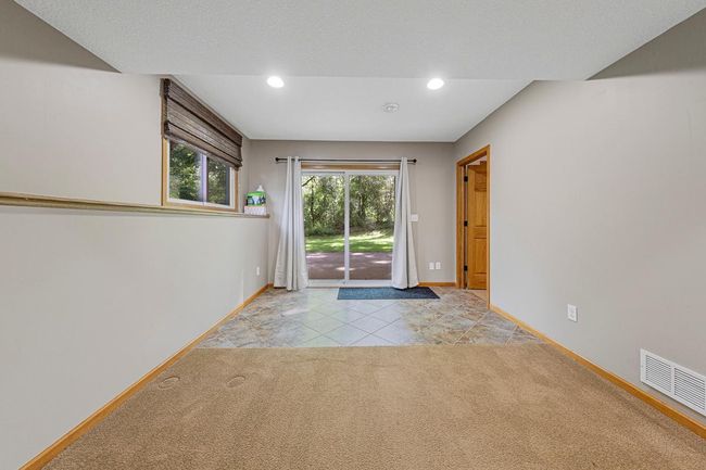 49 Back entry_lower.jpg | Image 42