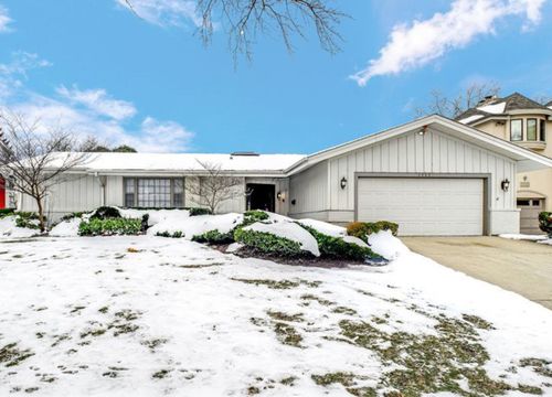 1117 Summit Hills Ln, Naperville, IL, 60563-2242 | Card Image