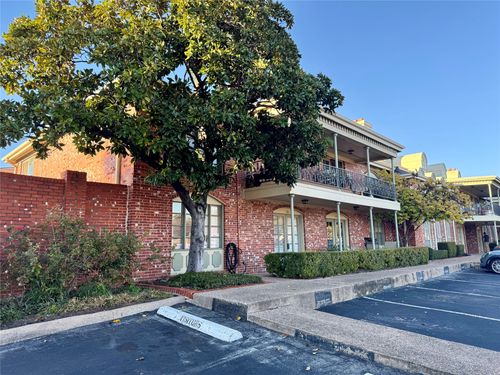 apt-138-7920 Rockwood Ln, Austin, TX, 78757-8056 | Card Image