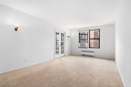 apt-5s-83 Woodhaven Blvd, Woodhaven, NY, 11421-1508 | Card Image