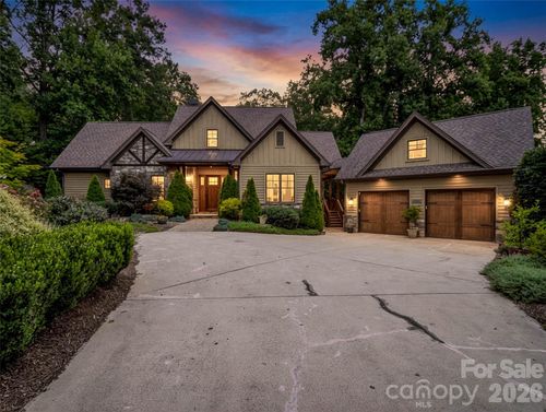 153 Glenn Ct, Mill Spring, NC, 28756-4509 | Card Image