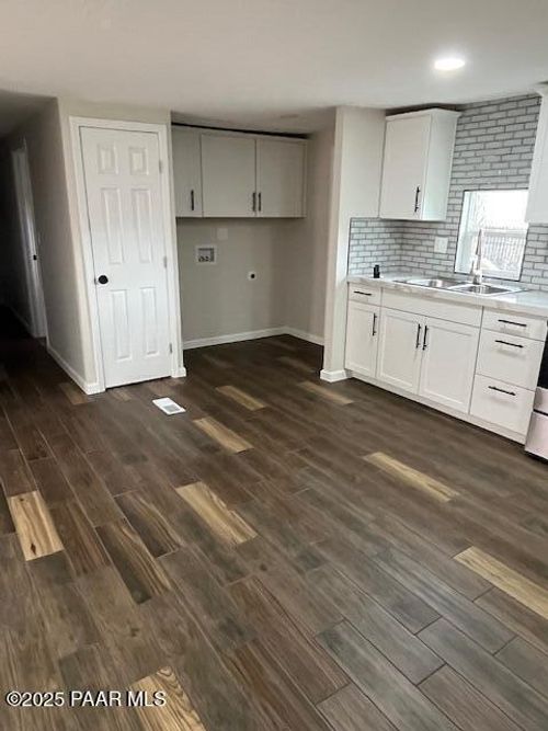 7835 E Spanish Moss Ln, Prescott Valley, AZ, 86314-3336 | Card Image