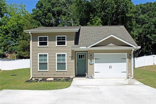 3 C St, williamston, SC, 29697-2113 | Card Image