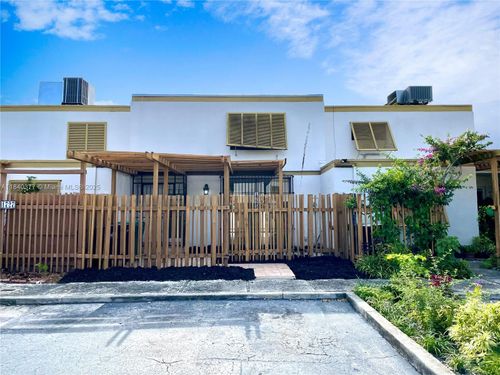 1725 Sw 131st Place Cir S, Miami, FL, 33175-1259 | Card Image
