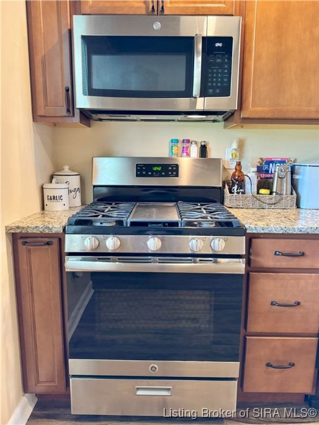 Oven/Microwave | Image 49