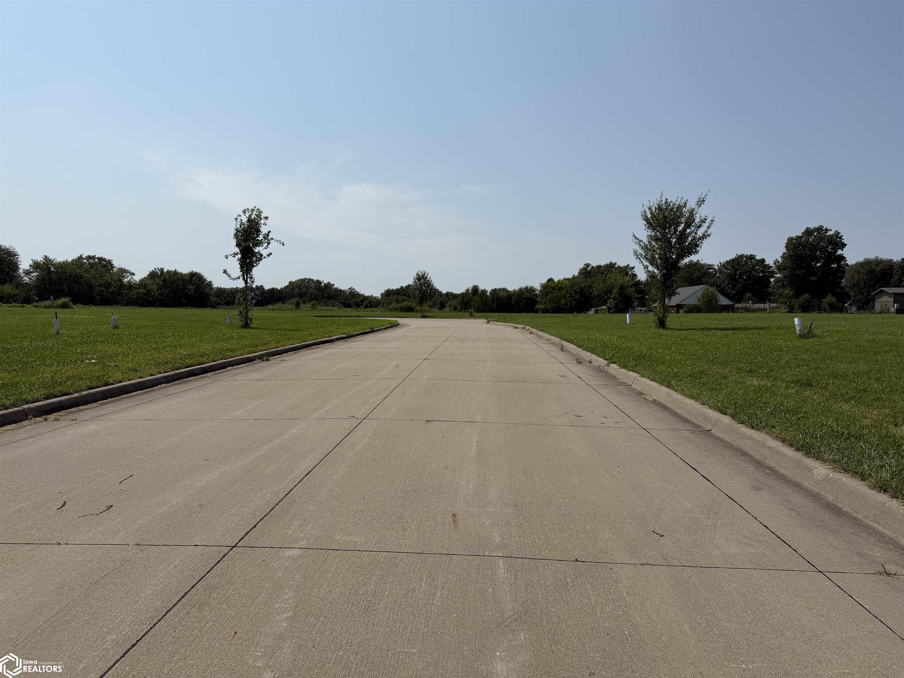 14 Benton Ave W, Albia, IA 52531