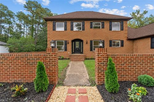 9 Rhodelia Ln, Poquoson, VA, 23662-2161 | Card Image