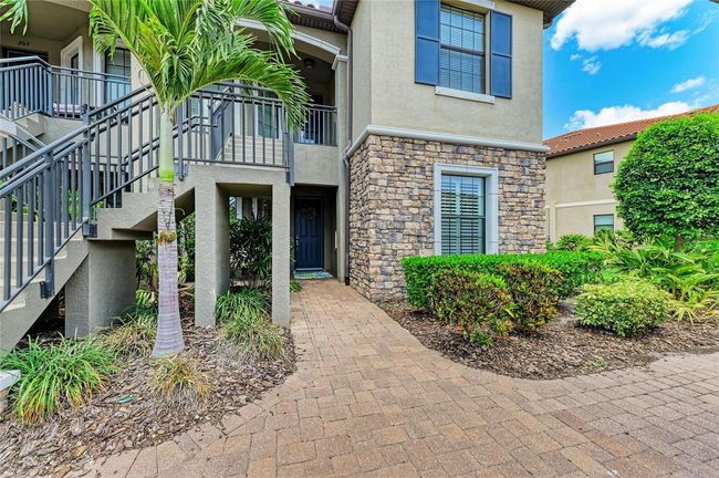 UNIT-104 - 13609 Messina Loop, Condo with 2 bedrooms, 2 bathrooms and null parking in Bradenton FL | Image 5