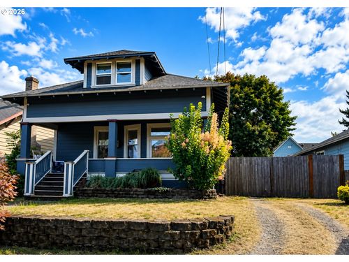 8028 Se Taylor St, Portland, OR, 97215-3054 | Card Image