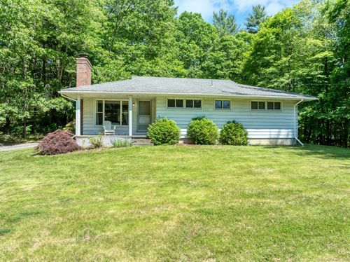 123 Geer Rd, Griswold, CT, 06351-1146 | Card Image