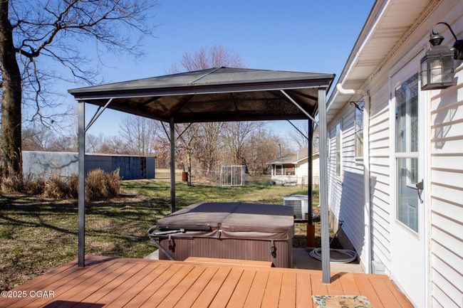 940 Hickory St, House other with 3 bedrooms, 2 bathrooms and null parking in Washburn MO | Image 7