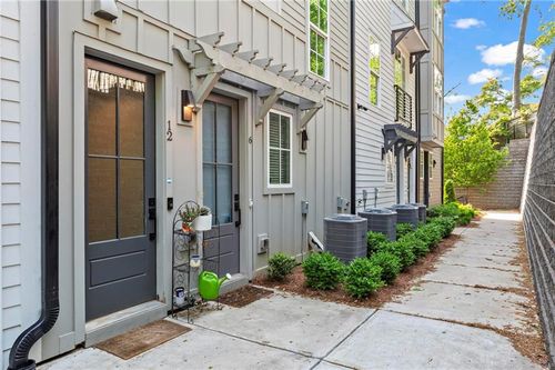 12 Becker Pl Nw, Atlanta, GA, 30307-2879 | Card Image