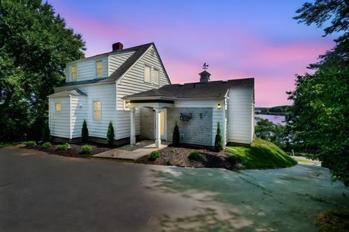 44 Dakin Dr, Halifax, NS, B3M2C8 | Card Image