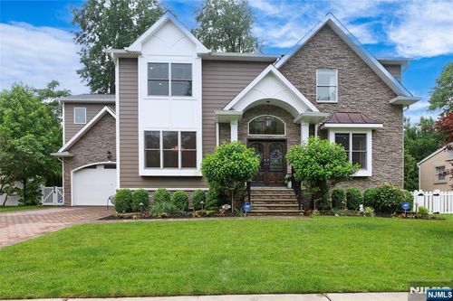 62 Merritt Ave, Cresskill, NJ, 07626-2420 | Card Image