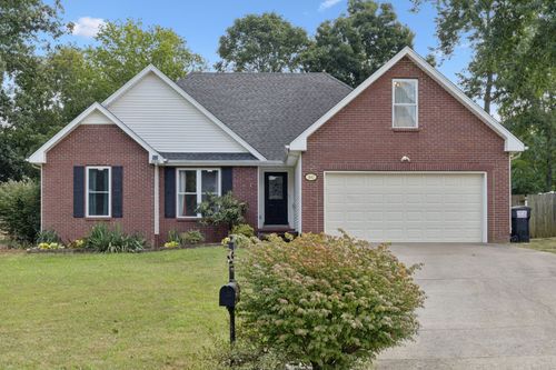 1647 Barrywood Cir E, Clarksville, TN, 37042-8543 | Card Image