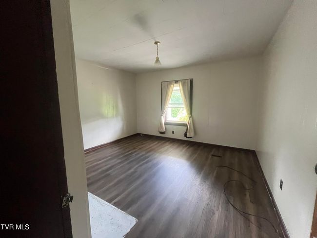 11352 Frederick Rd, House other with 2 bedrooms, 1 bathrooms and null parking in Coeburn VA | Image 9