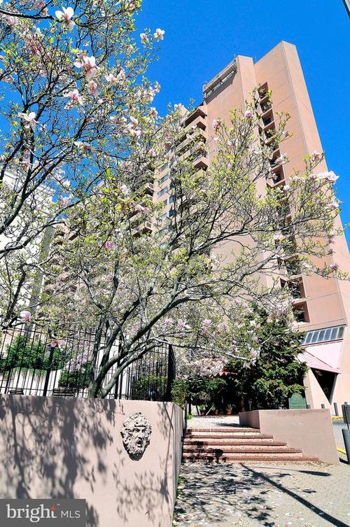 apt-902-1301 N Courthouse Rd, ARLINGTON, VA, 22201-2535 | Card Image