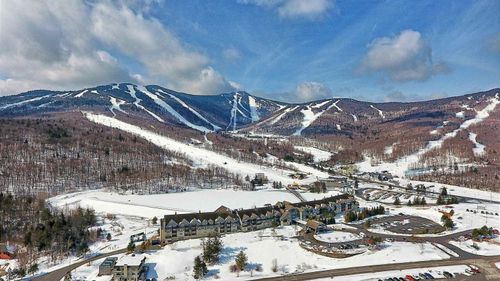 a-228 E Mountain Rd, Killington, VT, 05751-9608 | Card Image