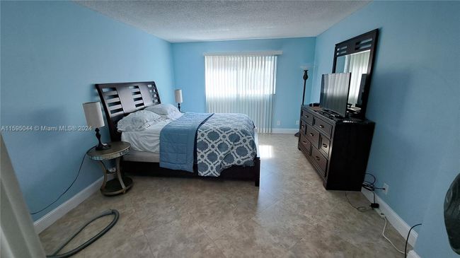 105 - 500 Ne 12th Ave, Condo with 1 bedrooms, 1 bathrooms and null parking in Hallandale Beach FL | Image 19