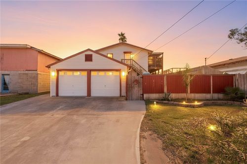 3211 Laguna Shores Rd, Corpus Christi, TX, 78418-2939 | Card Image