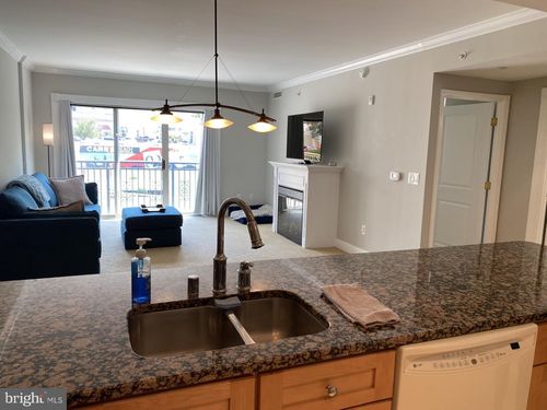 unit-120-5 Park Pl, ANNAPOLIS, MD, 21401-3391 | Card Image