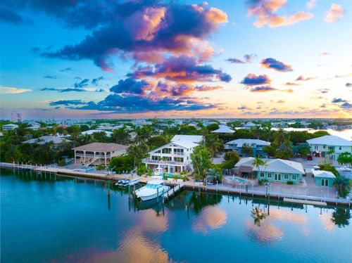 14 Avenue F, Marathon, FL, 33050-4010 | Card Image