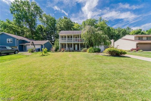 4575 Linda Dr, Vermilion, OH, 44089-3405 | Card Image
