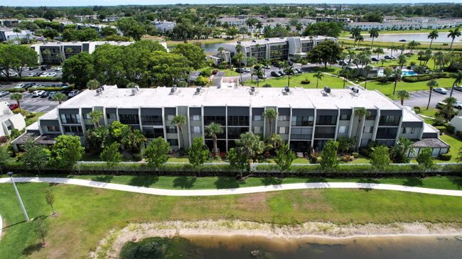 APT-303 - 4090 Tivoli Ct, Condo with 2 bedrooms, 2 bathrooms and null parking in Lake Worth FL | Image 6