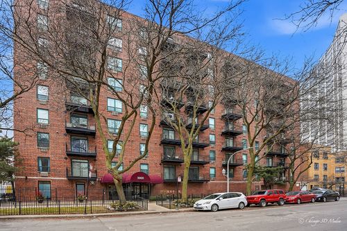 apt-409-3900 N Pine Grove Ave, Chicago, IL, 60613-6641 | Card Image