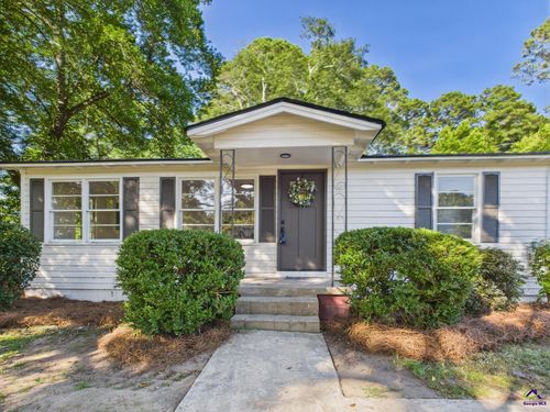 3154 Bethune Ave, Macon, GA, 31211-7621 | Card Image
