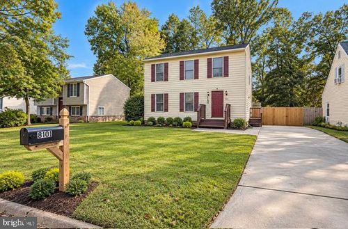8101 Providence Forest Ct, North Chesterfield, VA, 23235-5375 | Card Image