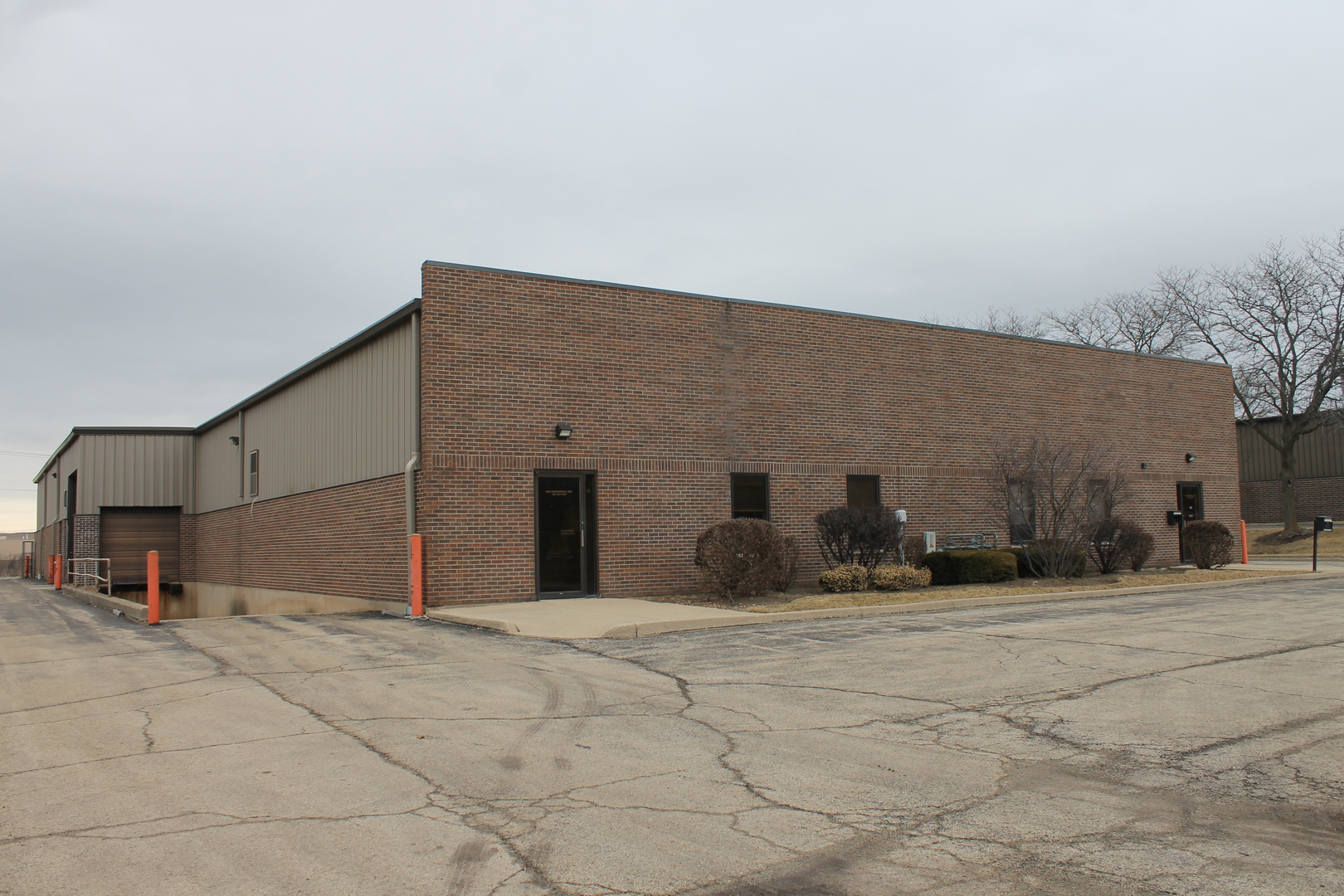1169 Lyon Rd, Batavia, IL 60510