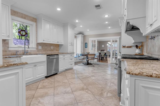 2004 Kirby Rd, House other with 5 bedrooms, 4 bathrooms and null parking in Memphis TN | Image 19