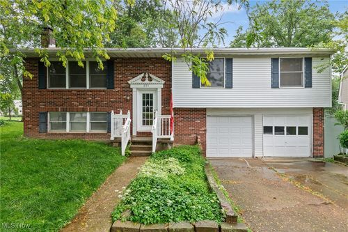 891 Concord Drive, Medina, OH, 44256 | Card Image