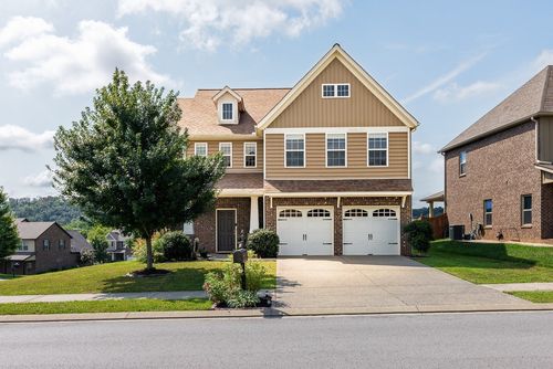 701 Pebble Creek Ln, Lebanon, TN, 37090-1426 | Card Image