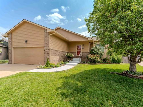 1738 N Black Locust Ct, Andover, KS, 67002-7551 | Card Image