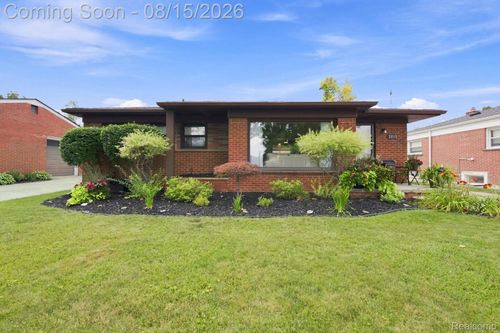2010 Grange Rd, Trenton, MI, 48183-1774 | Card Image
