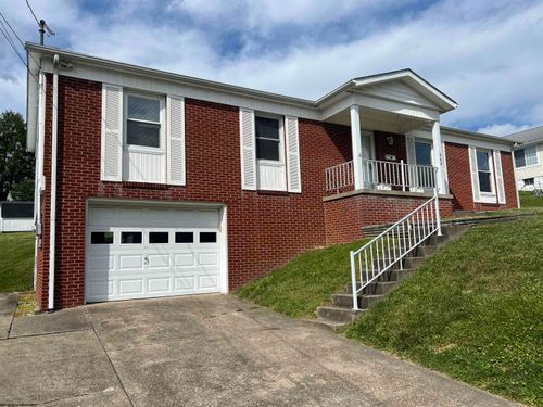 540 Hall Street, Bridgeport, WV, 26330 | Card Image