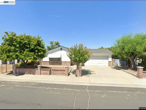 587 Somoa Lane, Lathrop, CA, 95330 | Card Image