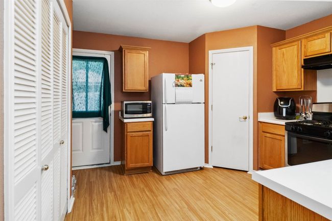 1114 Emmitt Run, House other with 3 bedrooms, 2 bathrooms and null parking in Austin TX | Image 9