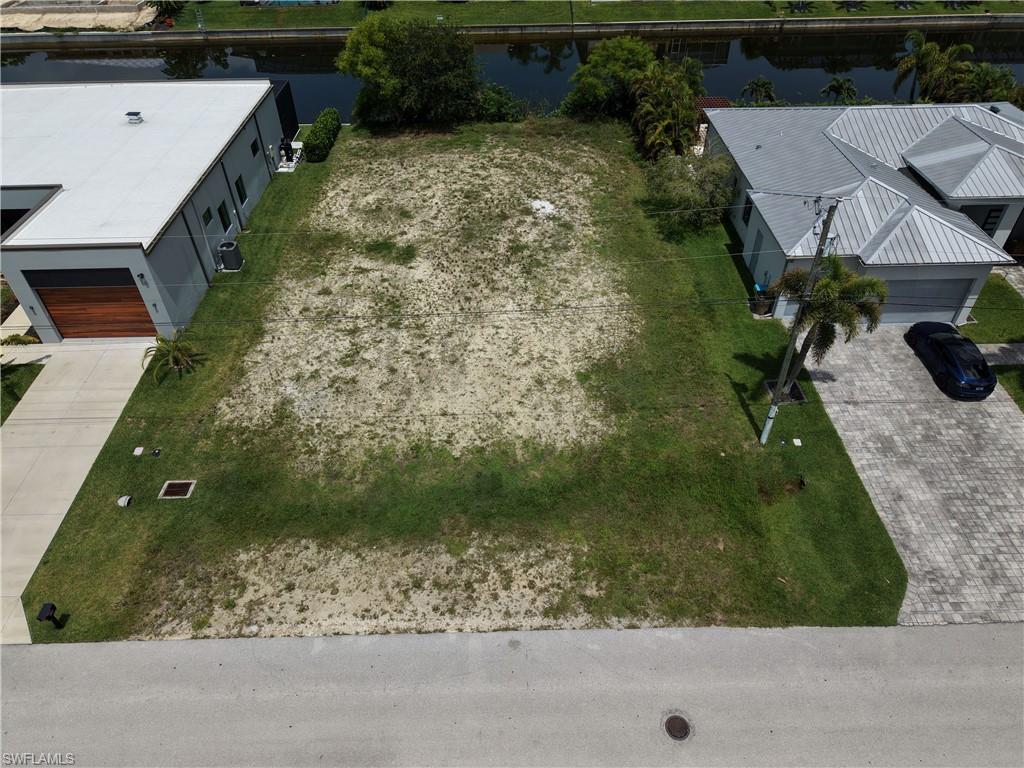 Land in CAPE CORAL 2