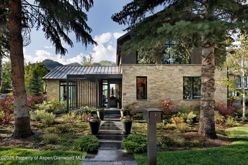 219 N Monarch St, Aspen, CO, 81611-1441 | Card Image