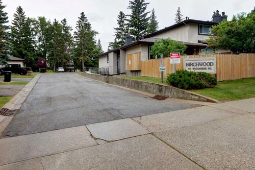 12-310 Brookmere Rd Sw, Calgary, AB, T2W2T7 | Card Image