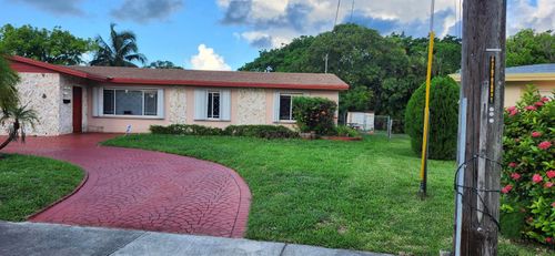 3830 Nw 27th Street, Lauderdale Lakes, FL, 33311 | Card Image