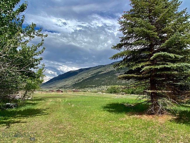 9 Grizzly Meadow Rd, House other with 4 bedrooms, 3 bathrooms and null parking in Emigrant MT | Image 36