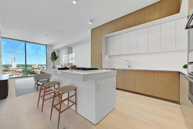 UNIT-2003 - 313 W 17 Th St, Condo with 1 bedrooms, 1 bathrooms and 1 parking in Austin TX | Image 17